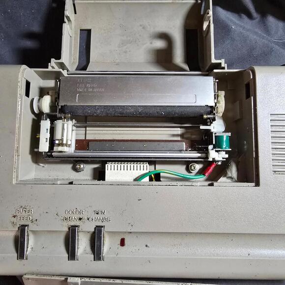 Used Commodore VIC-1520 Printer For Commodore 64 Untested - Picture 3 of 6